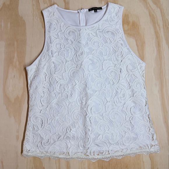 Adrianna Papell Tops - Adrianna Papell White Lace Sleeveless Blouse XL Scalloped Hem Top